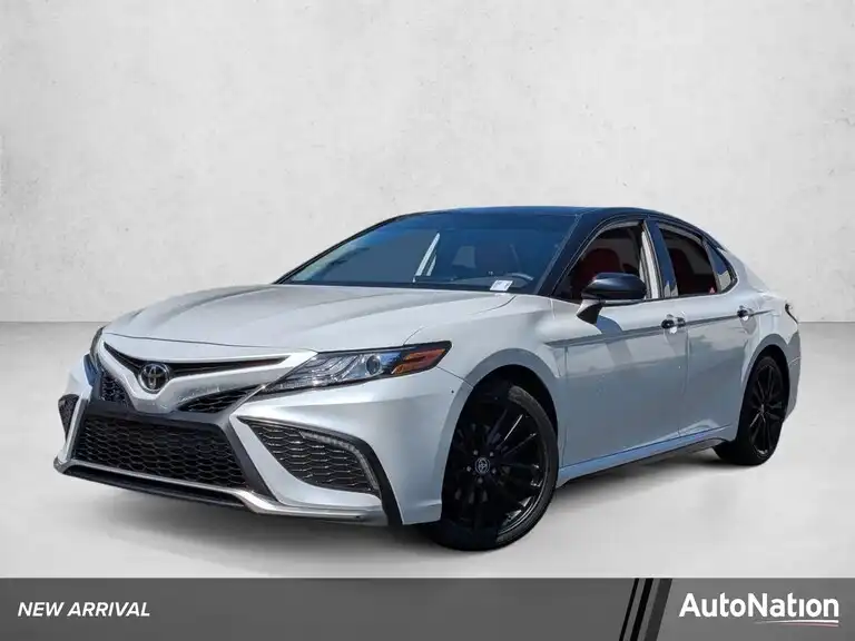 2023 Toyota Camry XSE's photo