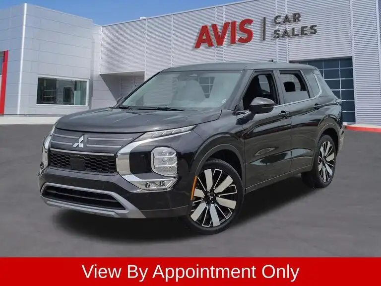 2025 Mitsubishi Outlander SE S-AWC's photo