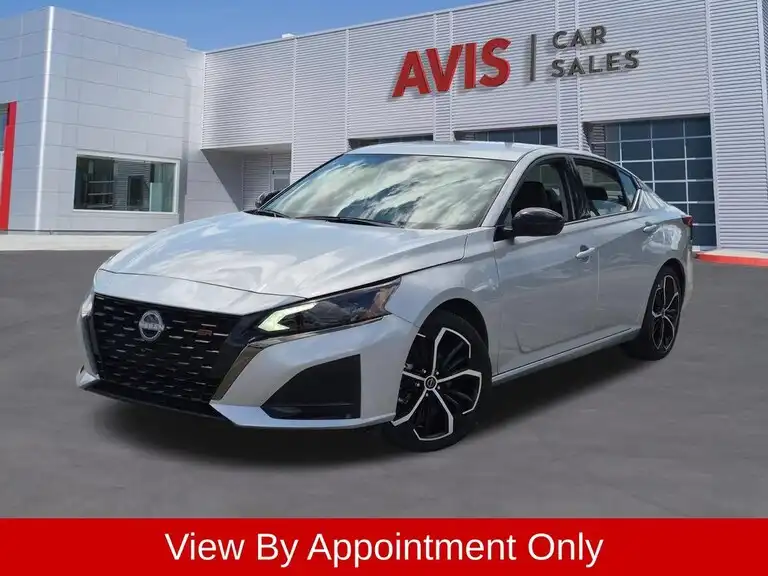 2025 Nissan Altima 2.5 SR's photo