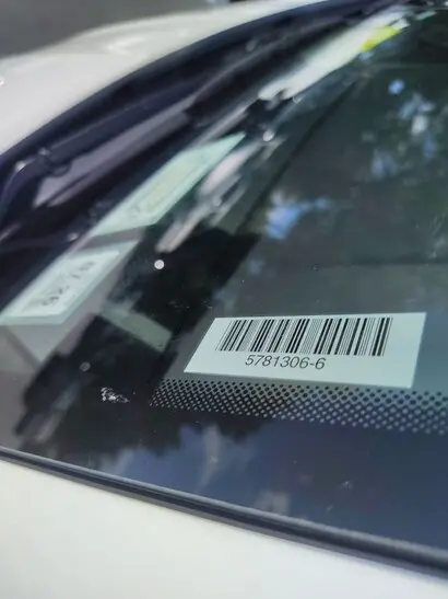 2025 Chrysler Pacifica Select photo 4