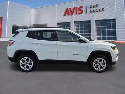 2025 Jeep Compass Latitude 4X4 photo 5