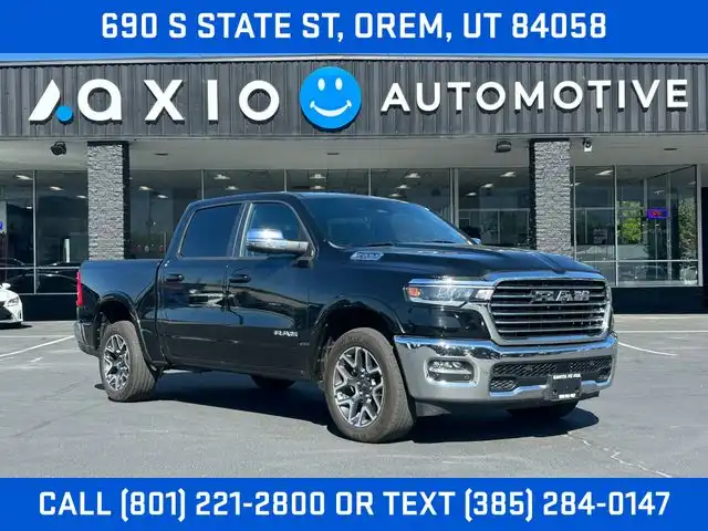 2025 RAM 1500 Laramie 4x4 Crew Cab 5'7's photo