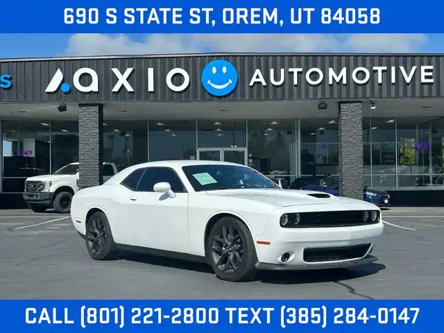 2021 Dodge Challenger GT Auto's photo
