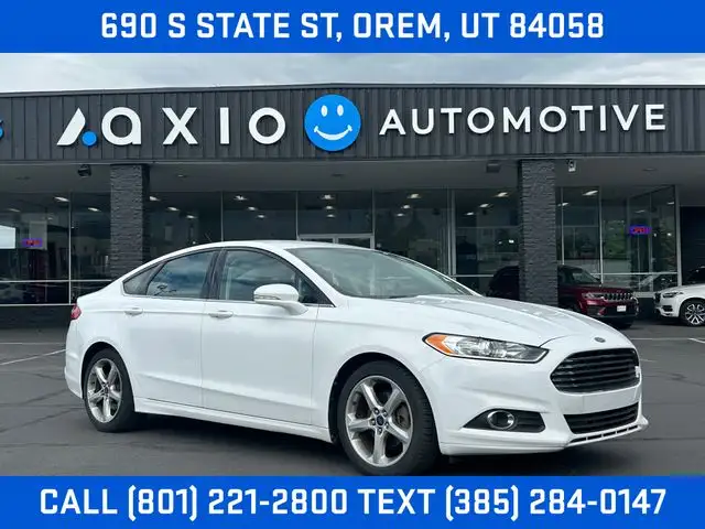 2016 Ford Fusion SE FWD's photo