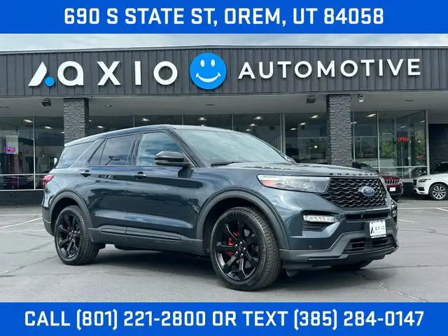 2022 Ford Explorer ST 4WD photo 1
