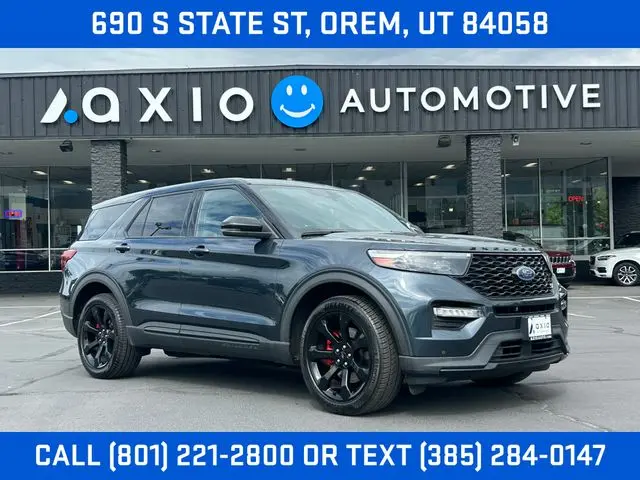 2022 Ford Explorer ST 4WD photo 1