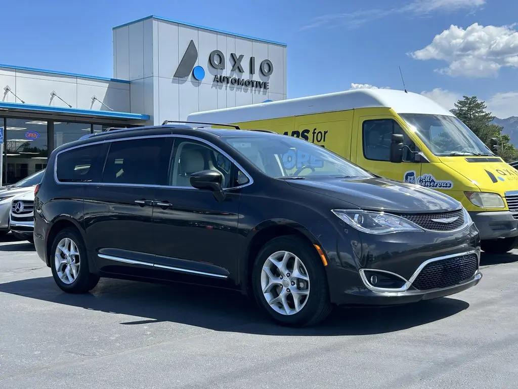 Vehicle Image 1