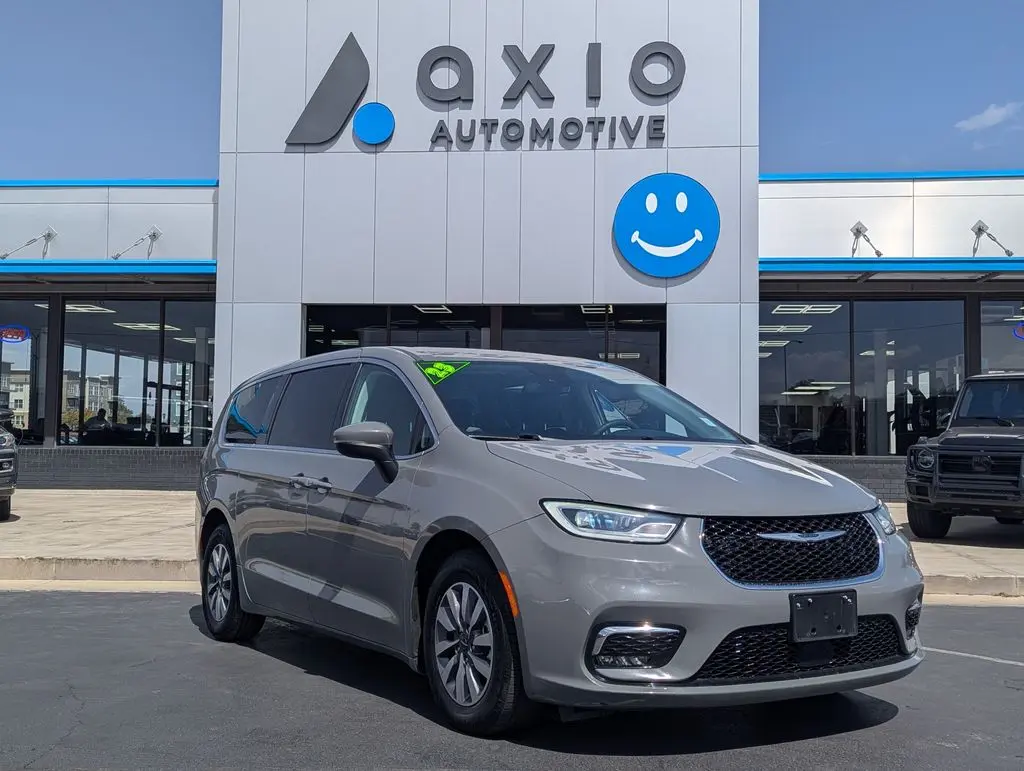 Vehicle Image 1