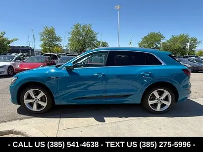 2019 Audi e-tron Prestige photo 4