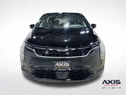 2027 Chrysler Pacifica Select photo 3