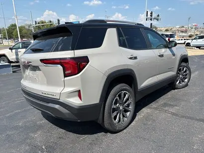 2027 GMC Terrain Elevation AWD photo 5