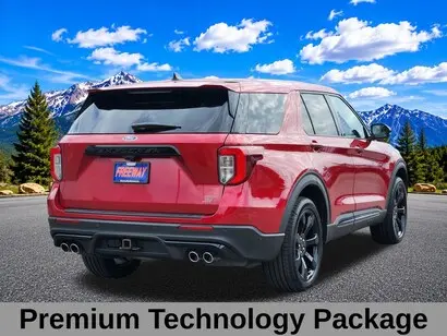 2021 Ford Explorer ST 4WD photo 5