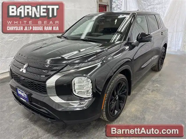 2023 Mitsubishi Outlander SE Black Edition S-AWC's photo