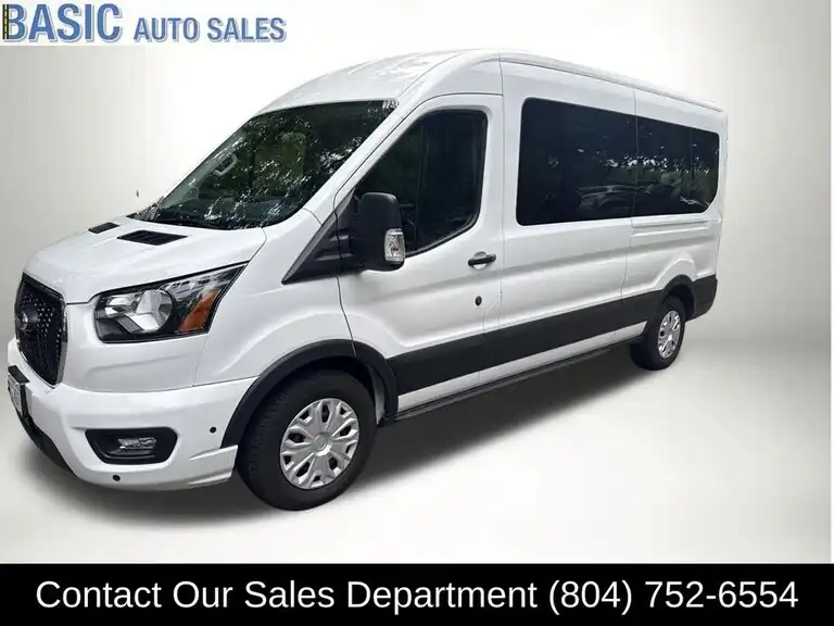2025 Ford Transit's photo