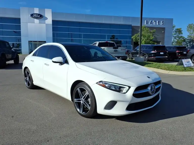 2019 Mercedes-Benz A-Class A220's photo
