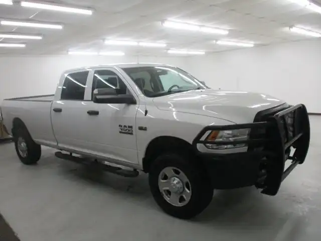 2015 RAM 3500 Tradesman 4WD Crew Cab LWB's photo