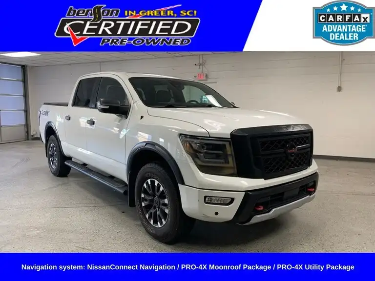 2021 Nissan Titan PRO-4X 4WD Crew Cab's photo