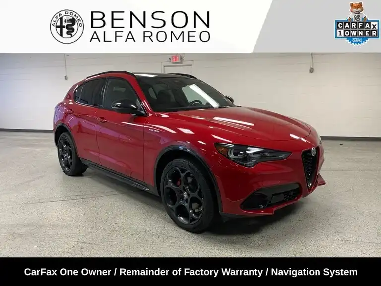 2024 Alfa Romeo Stelvio Veloce AWD's photo