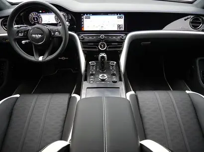 2025 Bentley Flying Spur Speed photo 4