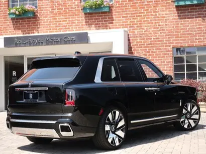 2026 Rolls-Royce Cullinan Base photo 2