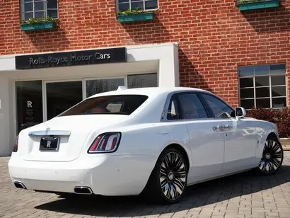 2026 Rolls-Royce Ghost Ghost photo 2
