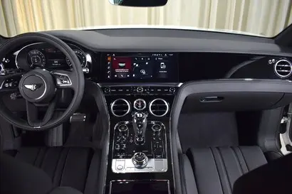 2026 Bentley Continental GT Base photo 2