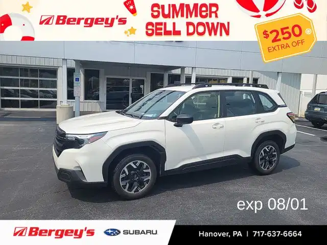 2025 Subaru Forester Base's photo