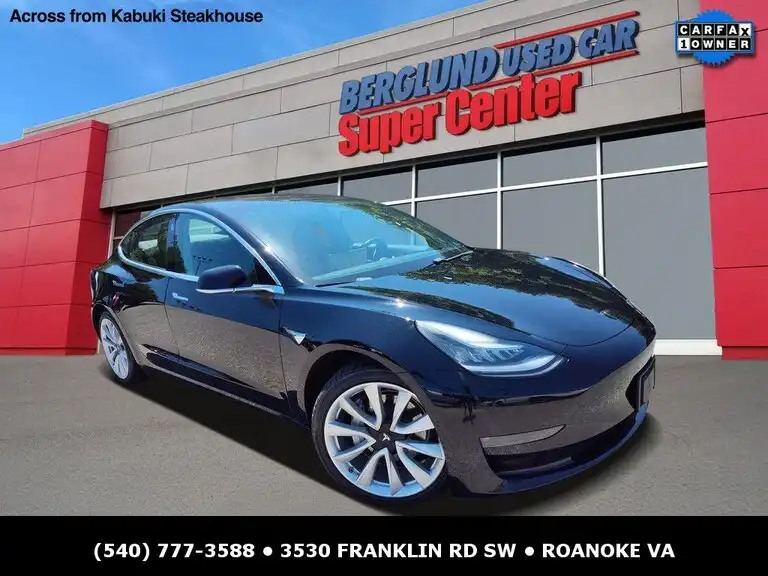 2018 Tesla Model 3 Long Range's photo