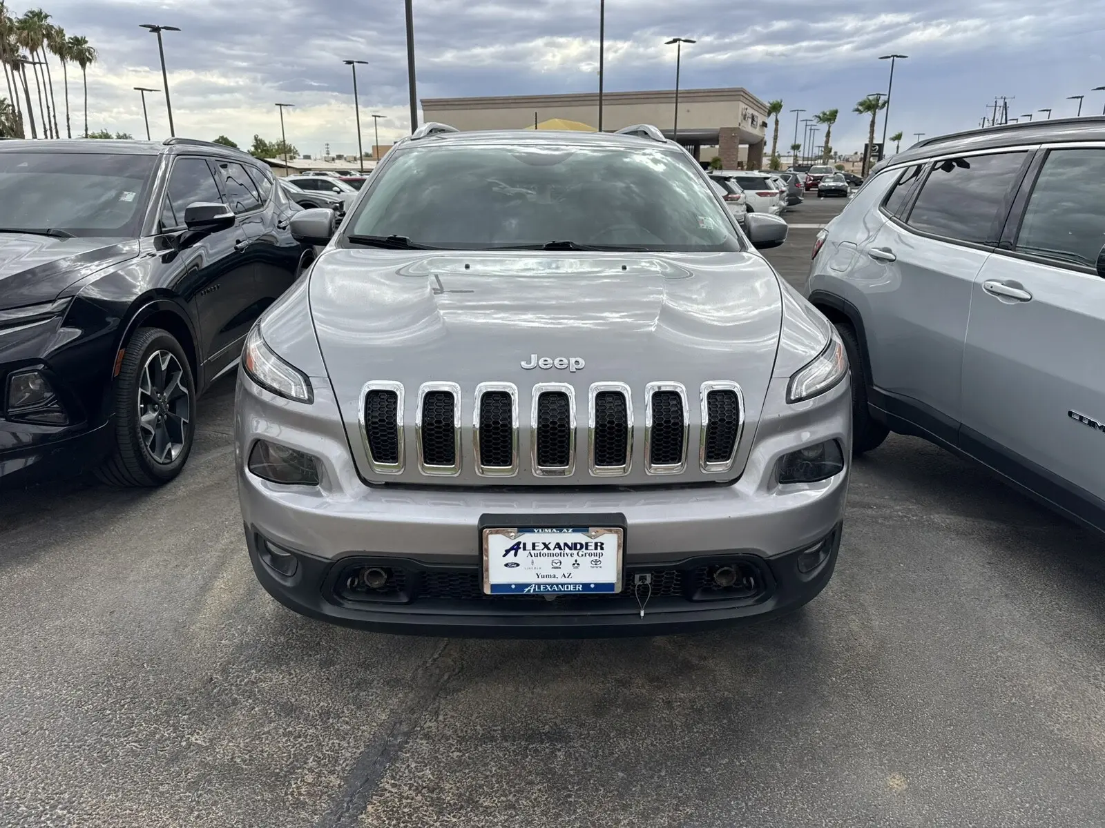 Vehicle Image 2