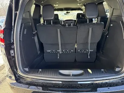 2026 Chrysler Pacifica Select photo 5