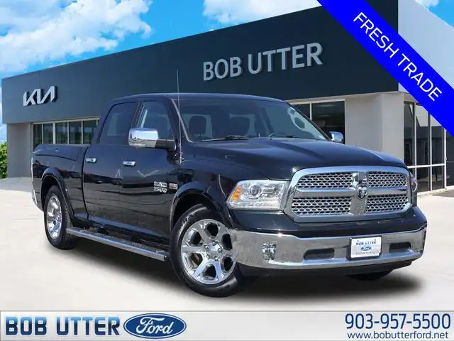 2017 RAM 1500 Laramie 4WD Crew Cab 6'4's photo