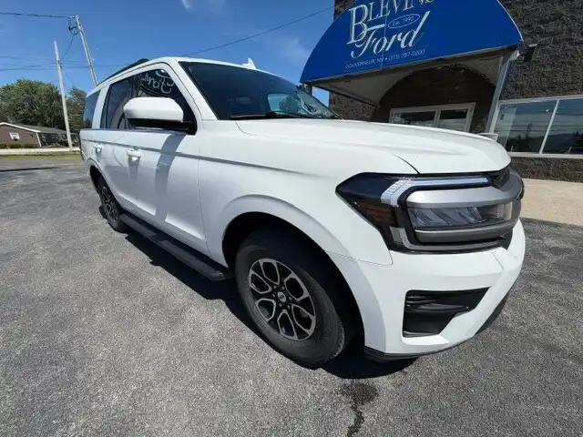 2024 Ford Expedition XLT 4WD's photo