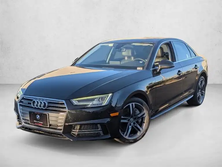 2018 Audi A4 2.0T quattro S tronic Premium Plus's photo