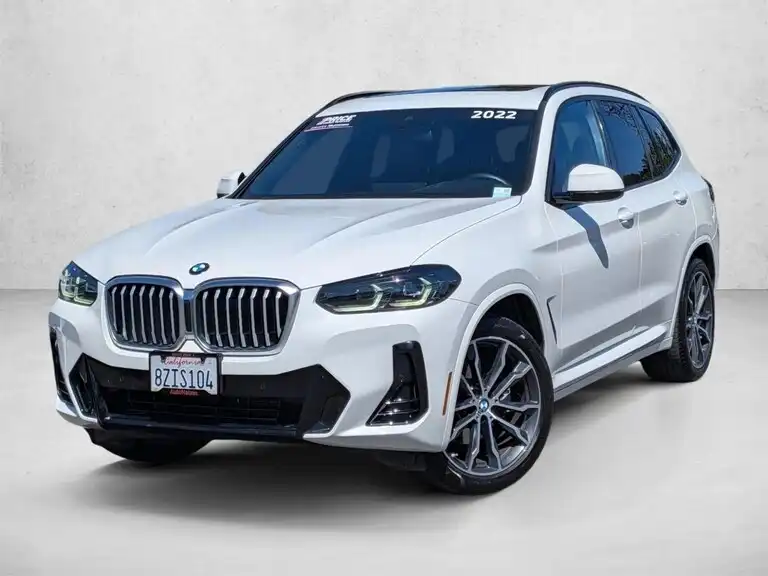 2022 BMW X3 xDrive30i's photo