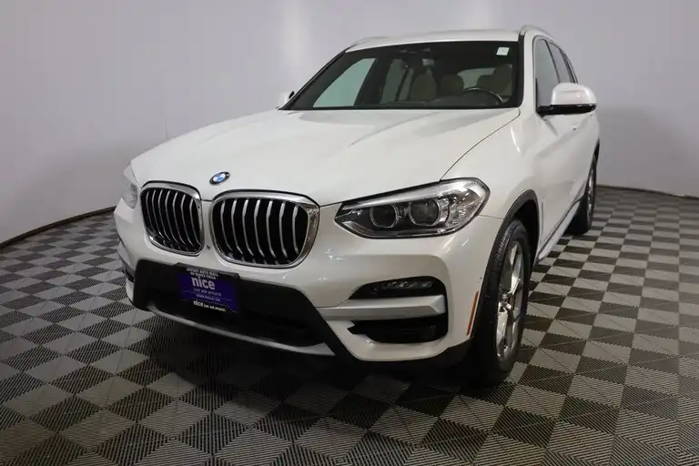 2021 BMW X3 xDrive30i's photo