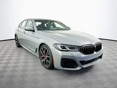 2021 BMW 5 Series M550i xDrive Sedan photo 2