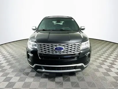 2019 Ford Explorer Platinum 4WD photo 3