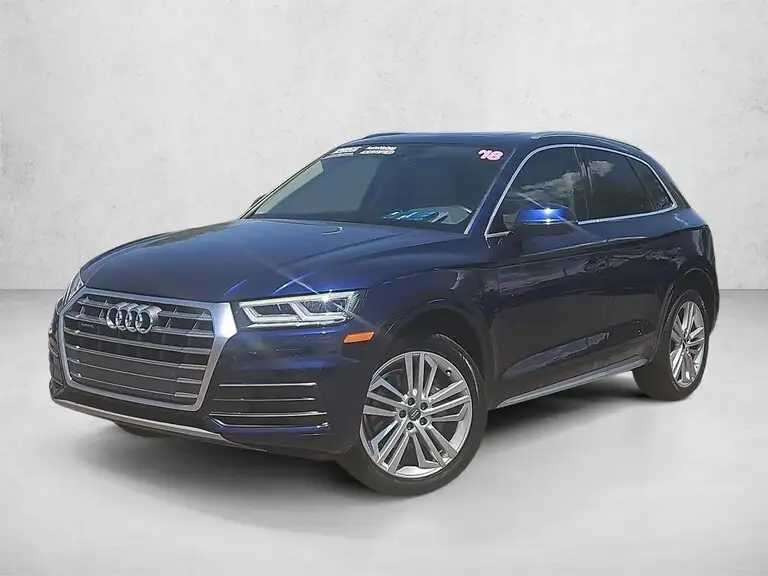 2018 Audi Q5 2.0T quattro S tronic Premium Plus's photo