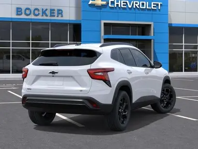 2026 Chevrolet Trax LT photo 4