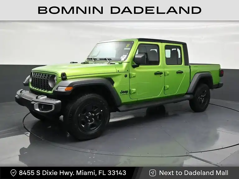 2025 Jeep Gladiator Sport Auto's photo