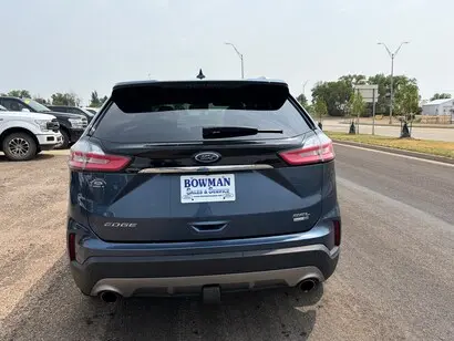 2019 Ford Edge SEL AWD photo 4