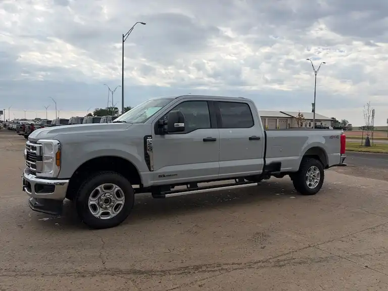 2025 Ford F-250 XLT 4x4 Crew Cab 8' Box's photo
