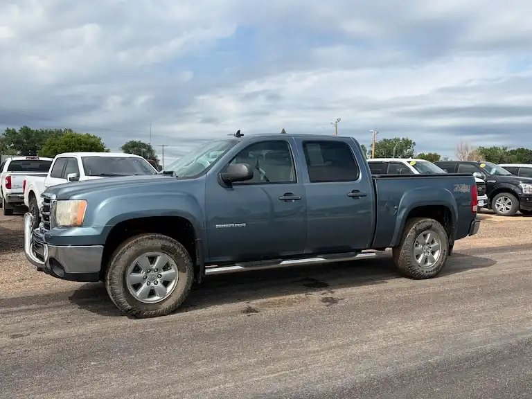 2012 GMC Sierra 4WD Crew Cab SLE SWB's photo
