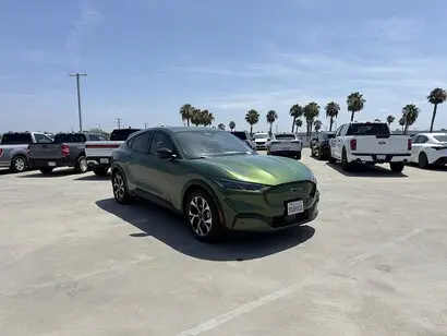 2024 Ford Mustang-Mach-e Select photo 4
