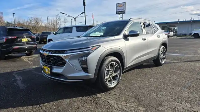 2026 Chevrolet Trax LT's photo