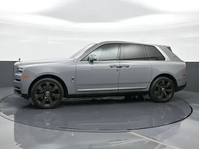 2020 Rolls-Royce Cullinan Base photo 3