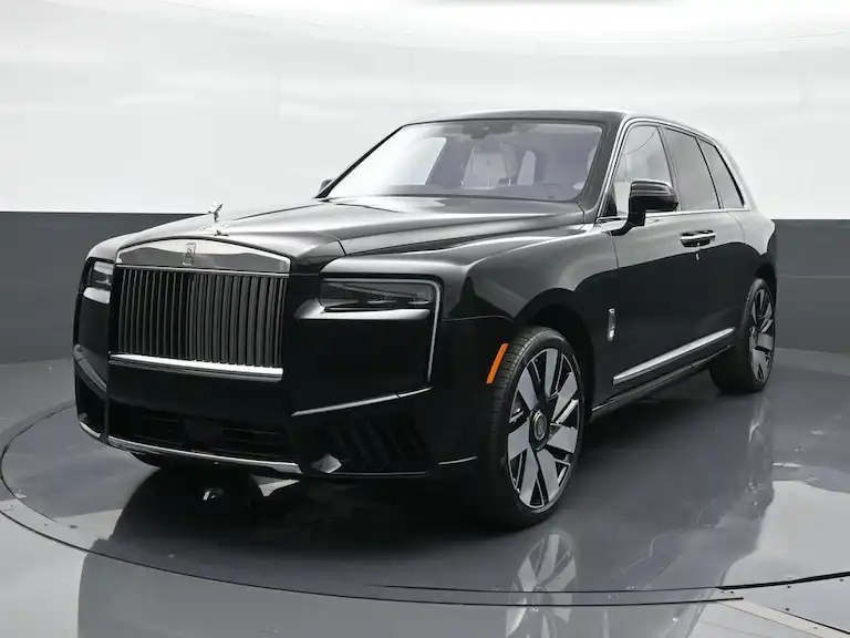 2026 Rolls-Royce Cullinan Base's photo