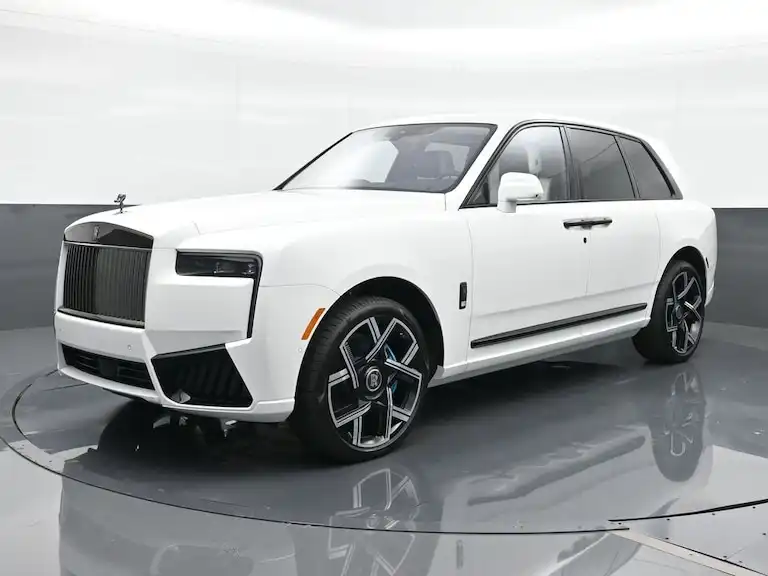 2026 Rolls-Royce Cullinan Black Badge's photo
