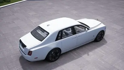2027 Rolls-Royce Phantom Base photo 3