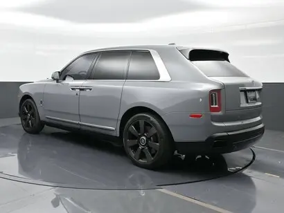 2020 Rolls-Royce Cullinan Base photo 3